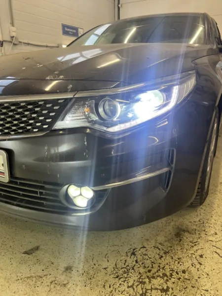 Установка Bi Led линз в фары на Kia Optima — фото 18