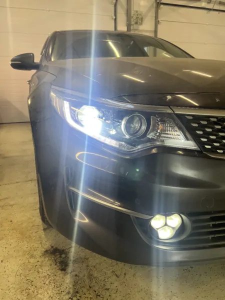 Установка Bi Led линз в фары на Kia Optima — фото 17